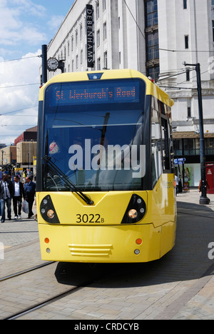 Tram Metrolink a Piccadilly, Manchester. Foto Stock