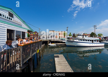 Waterfront aragosta ristorante su Long Wharf, Portland, Maine, Stati Uniti d'America Foto Stock