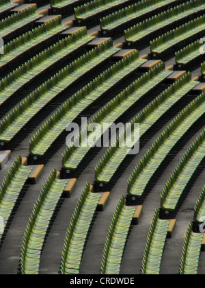 Lo Stadio Olimpico di Monaco di Baviera, vista sul file di sedili, in Germania, in Baviera, Muenchen Foto Stock