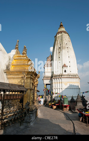 Buddismo tibetano, induismo, Swayambhunath Temple, Ananthapura shikhara, Himalaya, Kathmandu, Valle di Kathmandu, Nepal, Asia Foto Stock