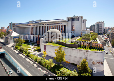 Sede della più grande banca portoghese CGD, Caixa Geral de Depósitos, a Lisbona, Portogallo, Europa Foto Stock