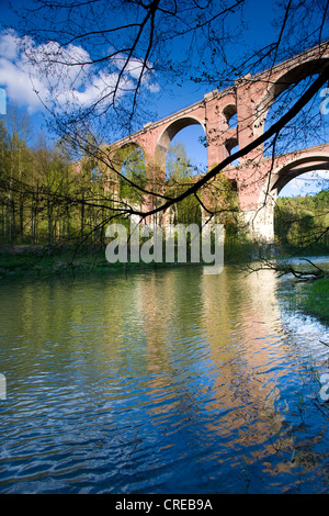 Ponte Eltertal vicino Jocketa, in Germania, in Sassonia, Vogtlaendische Schweiz Foto Stock