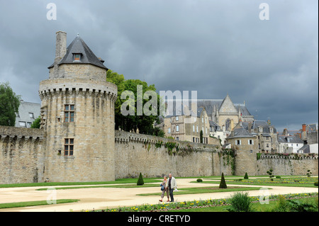 Vannes giardini e le mura della città Les Jardins de Vannes Bretagna Francia Foto Stock