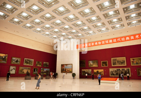 Mostra di rivoluzionario cinese di arte presso una galleria nel Museo Nazionale della Cina, Pechino. Foto Stock