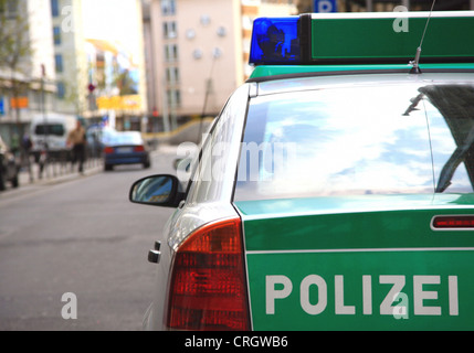 Auto della polizia in città Foto Stock