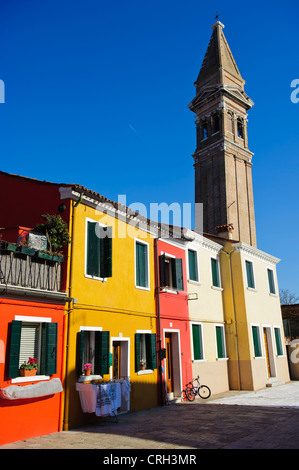 Case colorate in Isola di Burano, Venezia, Veneto, Italia. Foto Stock