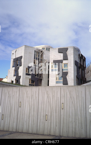 Edificio del Parlamento scozzese a Holyrood, Edimburgo, Scozia Foto Stock