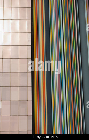 Close-up della moderna facciata di edificio Foto Stock