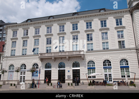 Pałac Jabłonowskich il Palazzo Jabłonowski a Plac Teatralny Srodmiescie quadrato centrale di Varsavia Polonia Europa Foto Stock