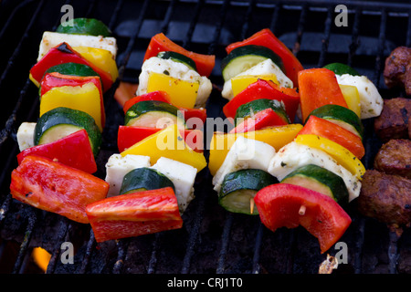 Kebab Vegatarian cottura su un barbecue Foto Stock