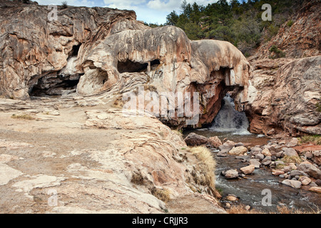 Diga di soda Hot Springs rock formazione e la molla, Nuovo Messico Foto Stock