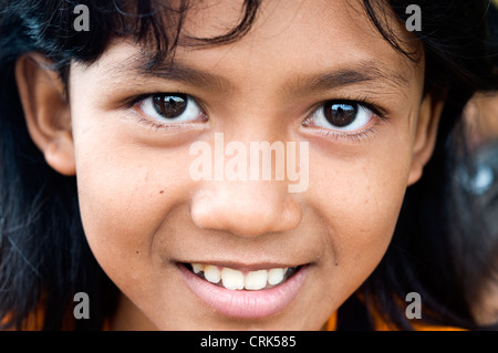 La ragazza di belakang padang isole Riau indonesia Foto Stock