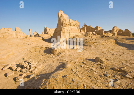 Una vista di una sezione della città antica di Jiaohe, situato a circa 10km a ovest della città di Turpan in Cina. Foto Stock