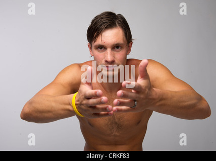 Nuotatore Eric Shanteau presso il Team USA Media Summit a Dallas, TX in anticipo delle Olimpiadi di Londra 2012. Foto Stock