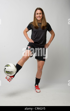 Il Team USA donna star del calcio Heather O'Reilly a USOC Media Summit a Dallas, TX prima ai Giochi Olimpici di Londra Foto Stock