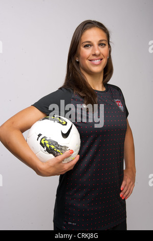 Il calciatore Carli Lloyd presso il Team USA Media Summit a Dallas, TX in anticipo delle Olimpiadi di Londra 2012. Foto Stock