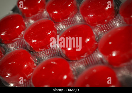 Un bubble pack di antisettico Strepsils gola losanghe. Foto Stock