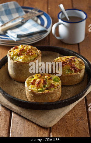 Homity Porro torta di patate e formaggio tradizionale torta food UK Foto Stock