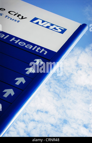 NHS segno dell'ospedale Foto Stock