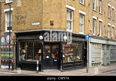 Maison Trois Garcons, un lifestyle shop all'angolo di Redchurch Street e possibilità Street nell'east end di Londra. Foto Stock