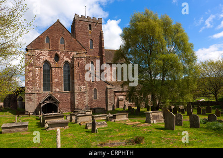 Dore Abbey, un ex Abbazia Cistercense nel villaggio di Abbey Dore nella Golden Valley. Foto Stock