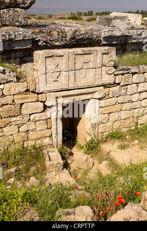 Hierapolis - Turchia, le rovine della città antica, gladiator tomba nella necropoli, UNESCO Foto Stock