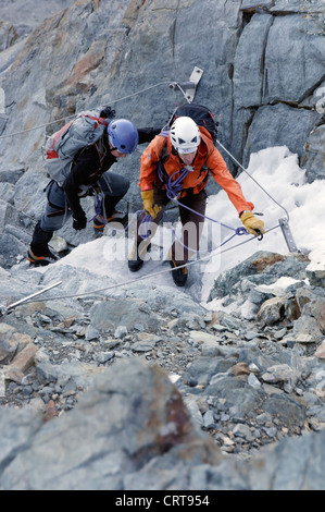 Gli alpinisti sulla cresta Gouter di Mont Blanc Foto Stock