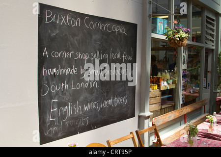 Cornercopia cafe nel villaggio di Brixton, Mercato di Brixton Foto Stock