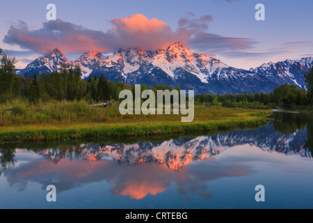 Sunrise a Schwabacher in atterraggio a Grand Teton National Park in Wyoming, STATI UNITI D'AMERICA Foto Stock