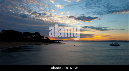 Sunsetting sulla spiaggia a Cowes Phillip island Victoria Australia. Foto Stock