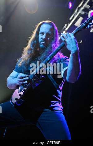Il Dream Theater esegue presso la Sportarena, Ungheria 02.17.2012. Foto Stock