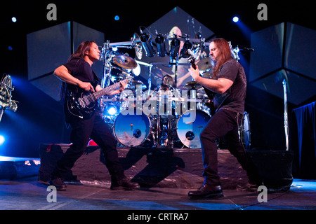 Il Dream Theater esegue presso la Sportarena, Ungheria 02.17.2012. Foto Stock