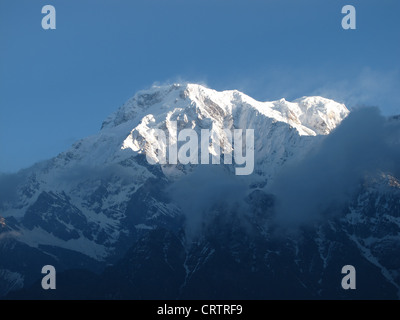 Annapurna sud nelle prime ore del mattino Foto Stock