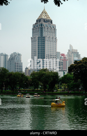 Governo del fondo pensione edificio, Bangkok Foto Stock