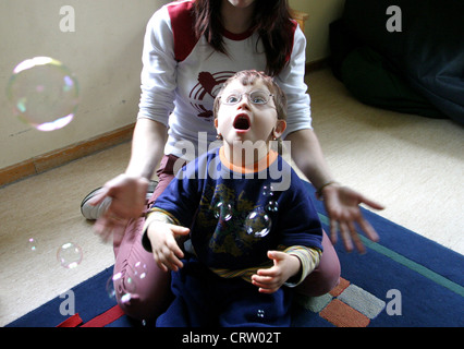 Scuola disabili Casa Minunata in Oradea, Romania Foto Stock