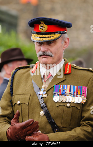 Il Tenente Generale Robert Thomson, CBE, Esercito Britannico Foto Stock