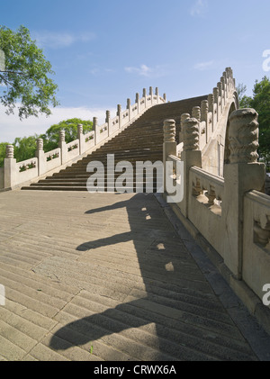 Jade ponte della cinghia. Il palazzo d'estate. Pechino. Cina Foto Stock