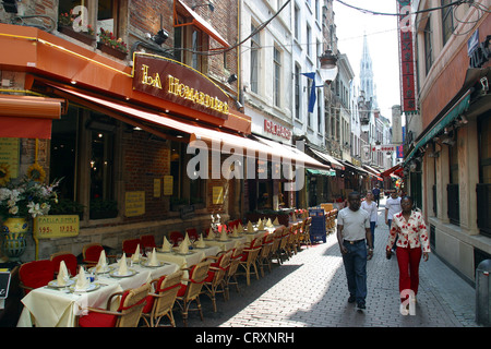 Ristorante di Bruxelles nelle corsie sulla Grand Place Foto Stock