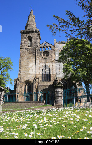 Dunfermline Abbey situato in Fife città di Dunfermline. Foto Stock