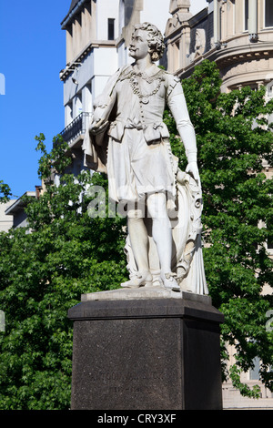 Un monumento al famoso pittore barocco Sir Anthony Van Dyck ad Anversa, in Belgio Foto Stock