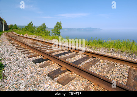 Stazione ferroviaria Circum-Baikal, il lago Baikal, Regione di Irkutsk, Siberia, Federazione russa Foto Stock