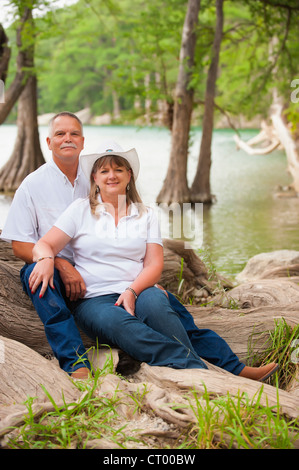 I vecchi caucasian coppia felice nel loro 50s Foto Stock