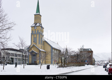 Cattedrale in Tromsoya, Tromso, Circolo Polare Artico nel nord della Norvegia Foto Stock