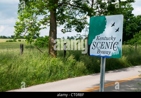 Il Kentucky, Lexington vacinity, Kentucky Scenic Byway segno. Foto Stock