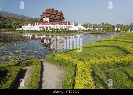 Chiang Mai Royal buddista palace in Thailandia Foto Stock