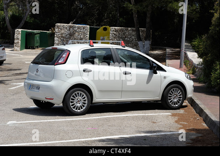 White fiat punto vacanza Autonoleggio Minorca spagna Foto Stock