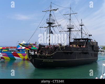 Dh Liminaki harbour AYIA NAPA CIPRO Black Pearl piacere crociera di un giorno la nave dei pirati Pirati dei Caraibi barca Foto Stock