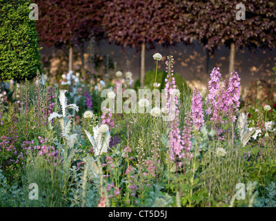 In occasione del bicentenario Laurent-Perrier giardino da Arne Maynard al Chelsea Flower Show 2012 Foto Stock