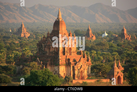 Templi di Bagan, Bagan zona archeologica, regione di Mandalay, Myanmar, sud-est asiatico Foto Stock