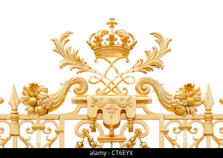 Golden Gate ornati di Chateau de Versailles isolati su sfondo bianco. Parigi, Francia, Europa. Pittura a olio effetto. Foto Stock